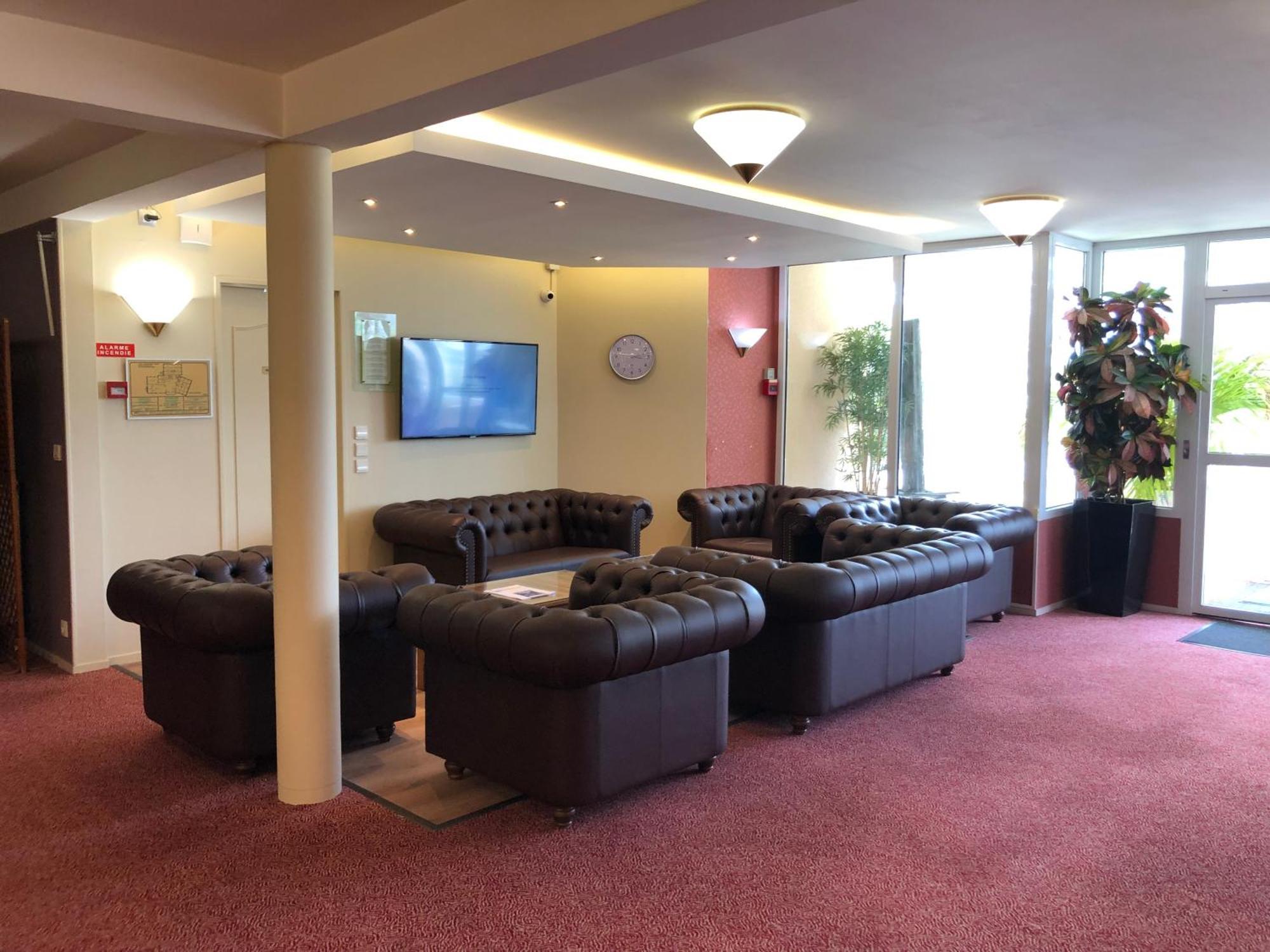Hotel Altina Pacy-sur-Eure Екстериор снимка