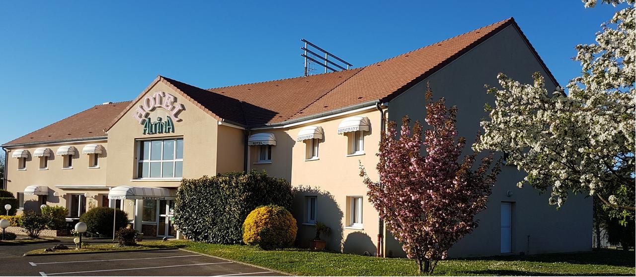 Hotel Altina Pacy-sur-Eure Екстериор снимка