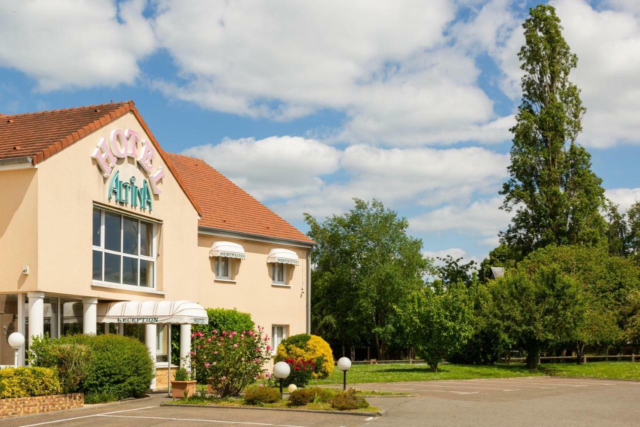 Hotel Altina Pacy-sur-Eure Екстериор снимка