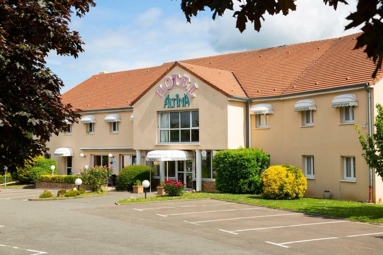 Hotel Altina Pacy-sur-Eure Екстериор снимка